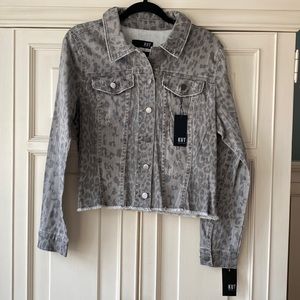 NWT Kut From The Cloth Grey Leopard Denim Jacket